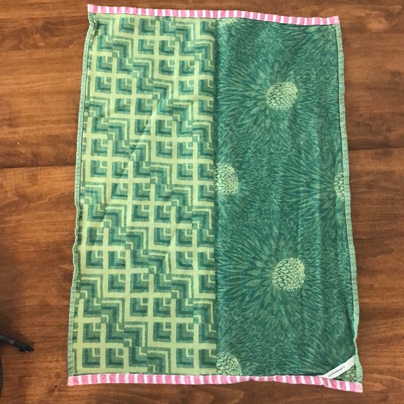 Anthropologie Hand Towels - Picture 4 of 5
